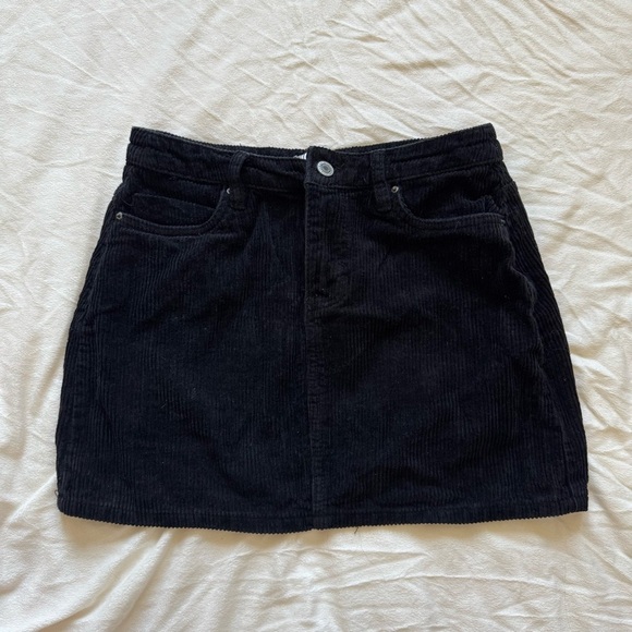 Classic Black Corduroy Skirt - Picture 2 of 8